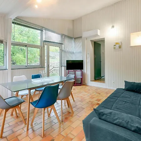 2 Bedroom Gorgeous In Pont Darc Vallon-Pont-d'Arc