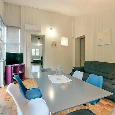 2 Bedroom Gorgeous In Pont Darc * Vallon-Pont-d'Arc