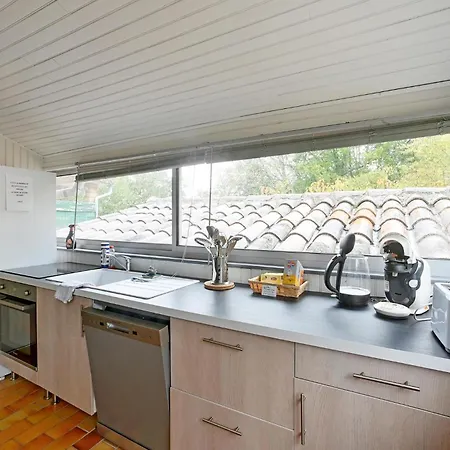 Apartment 2 Bedroom Gorgeous In Pont Darc Vallon-Pont-d'Arc